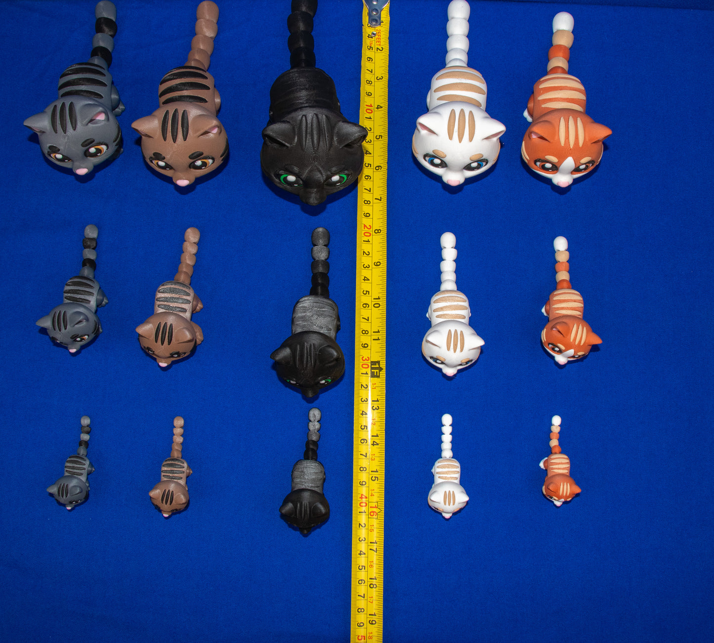 Moon-Eyed Cat – 3D Printed Desk Companion – Toe Bean Variants Available!