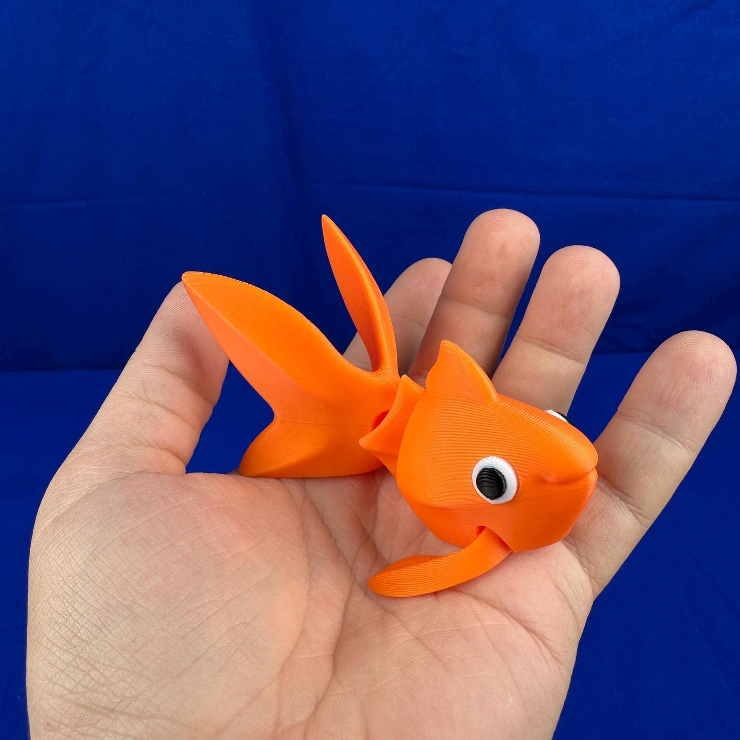 Goldfish Figurine – Articulated Desktop Accent | 3D Printed & Hand-Finished