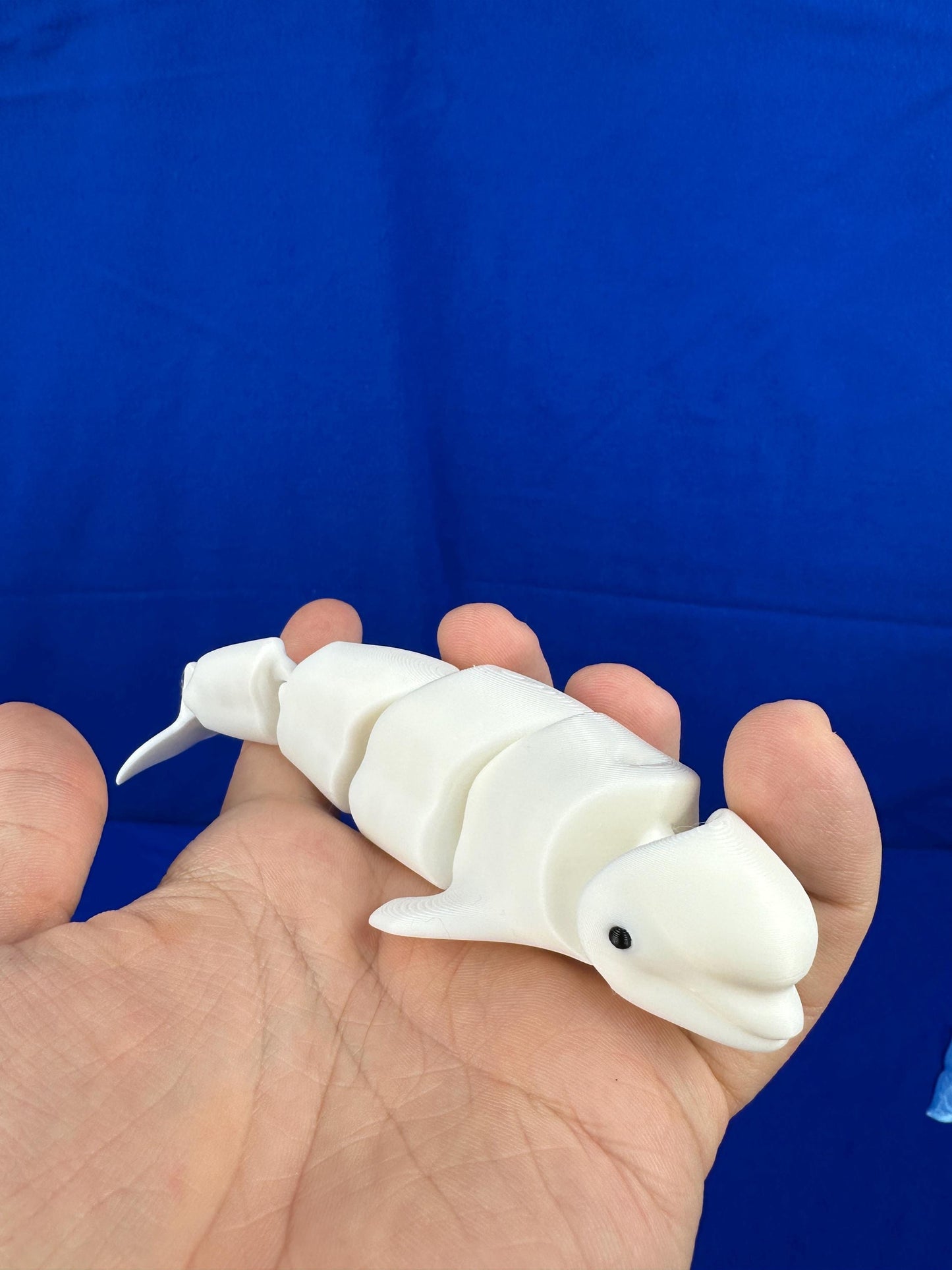 Beluga Whale Figurine – Articulated Ocean Decor | 3D Printed