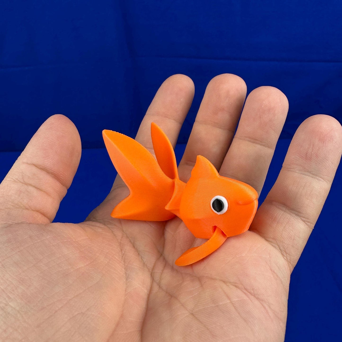 Goldfish Figurine – Articulated Desktop Accent | 3D Printed & Hand-Finished