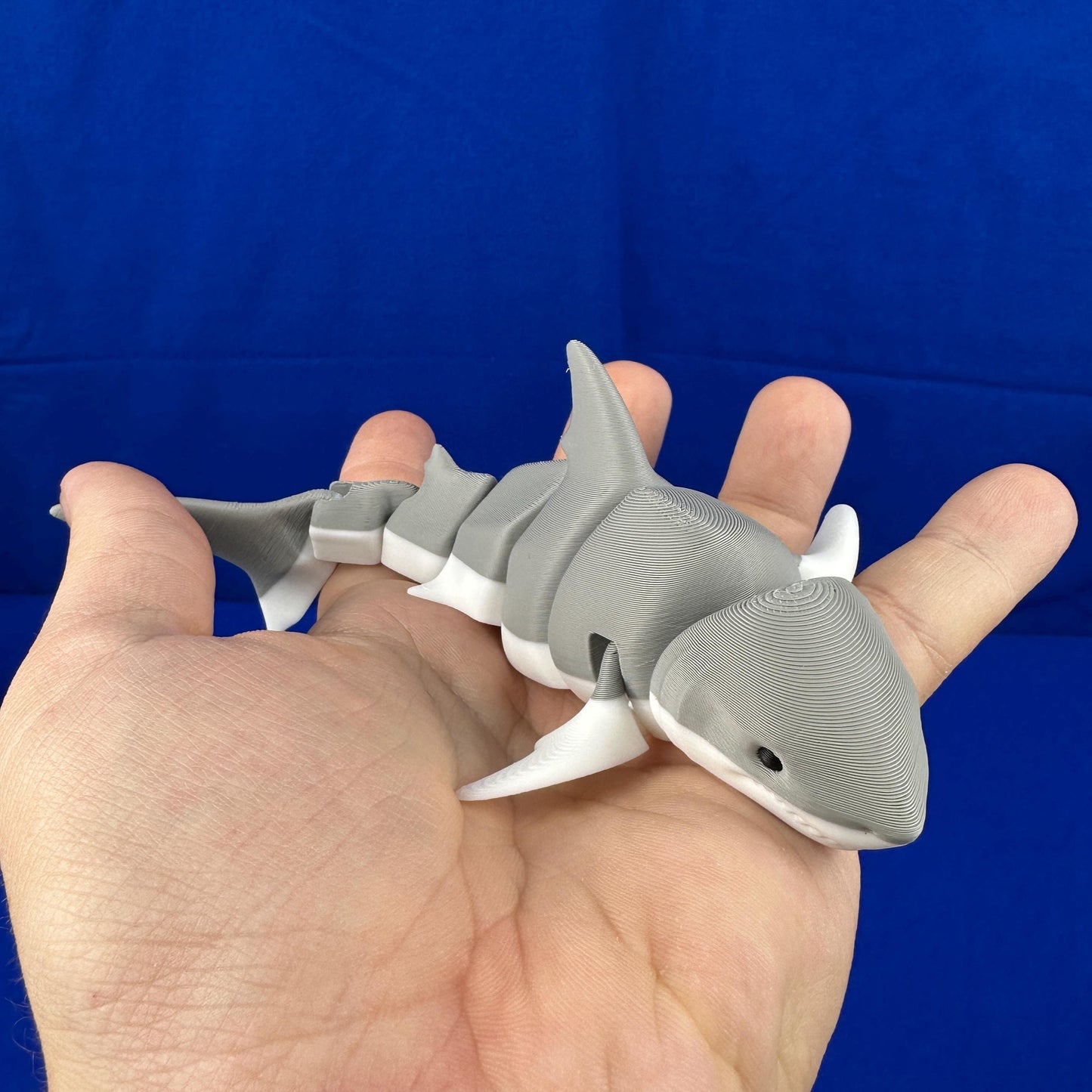 Great White Shark Figurine – Articulated Ocean Display | 3D Printed & Hand-Finished