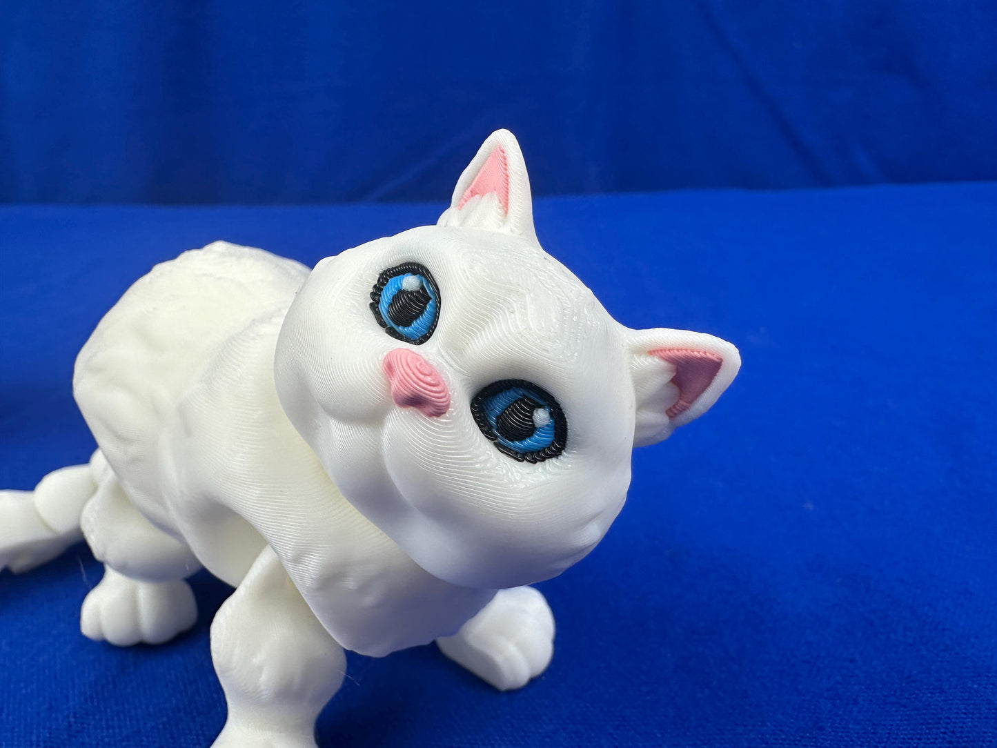 Articulated Cat – Poseable Desk Companion in Two Sizes - 3D Printed