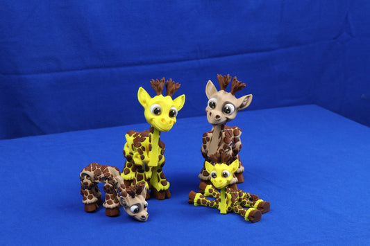 Graceful Giraffe – Articulated Collectible with Flexible Neck & Tail