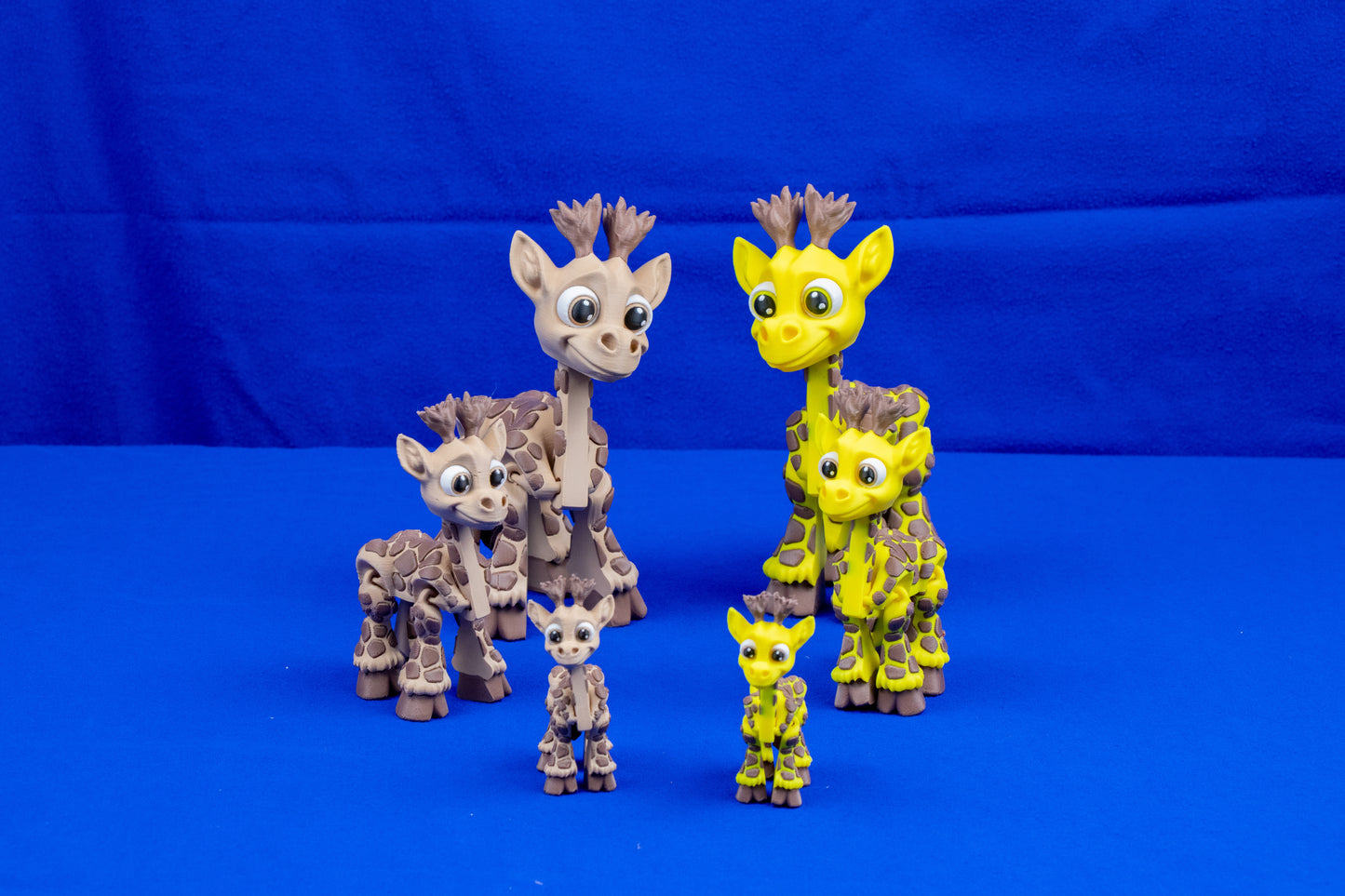 Graceful Giraffe – Articulated Collectible with Flexible Neck & Tail