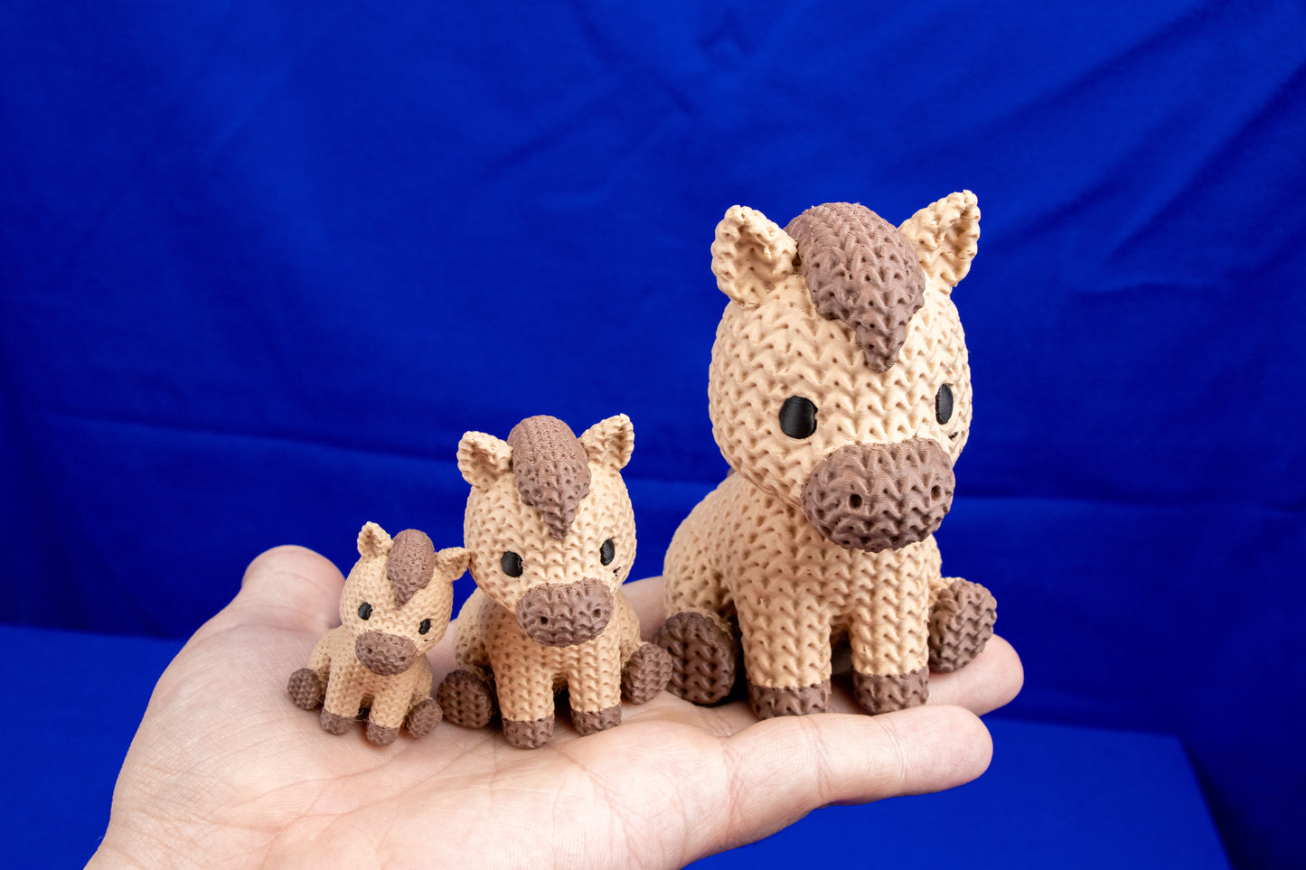 Knit Horse Figurine – 3D Printed Cozy Decor