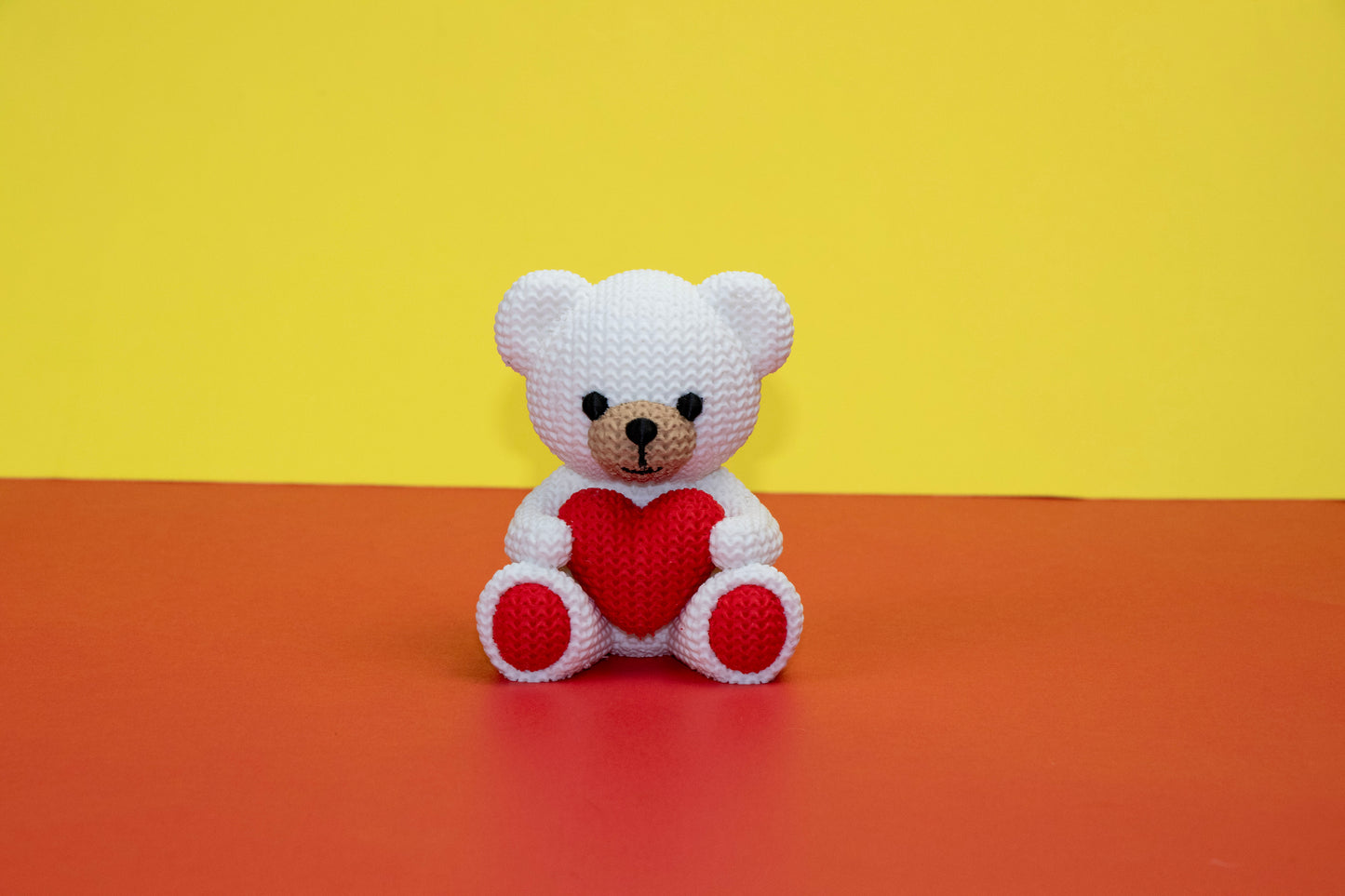 Crochet-Style Bear with Heart – 3D Printed Decor