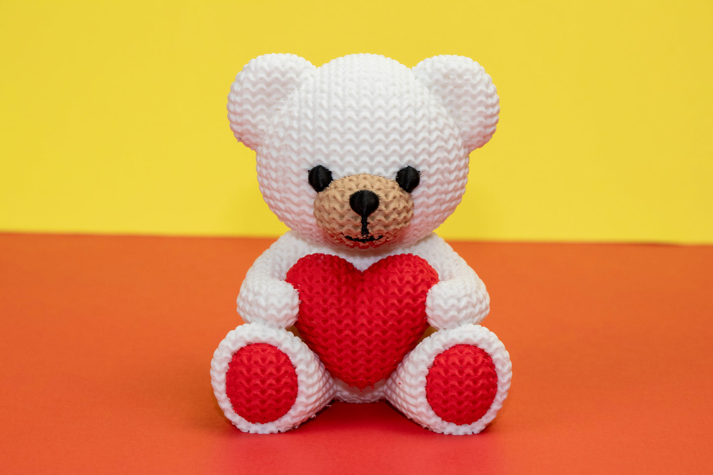 Crochet-Style Bear with Heart – 3D Printed Decor