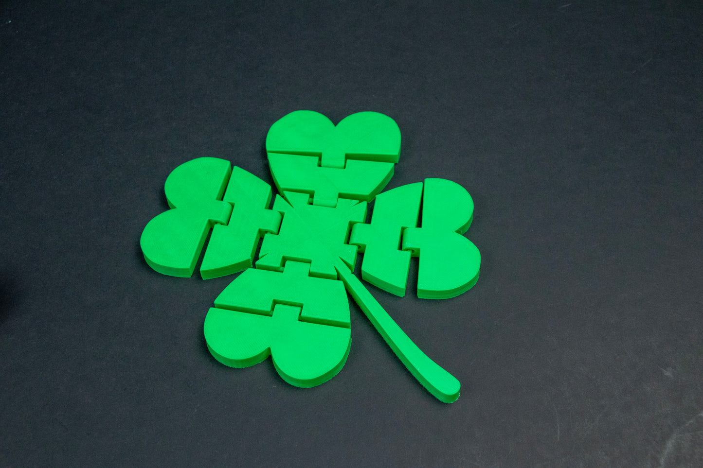 Lucky in Love Decor Set – Articulated Four Leaf Clover Fidget & Love Sign – Customization Available