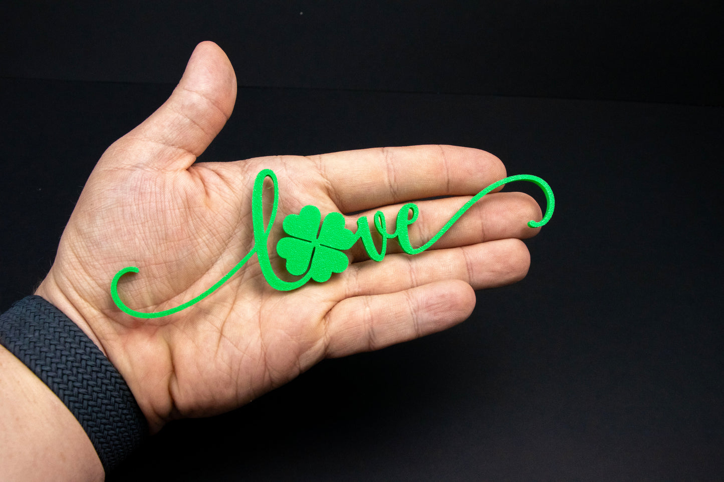 Lucky in Love Decor Set – Articulated Four Leaf Clover Fidget & Love Sign – Customization Available