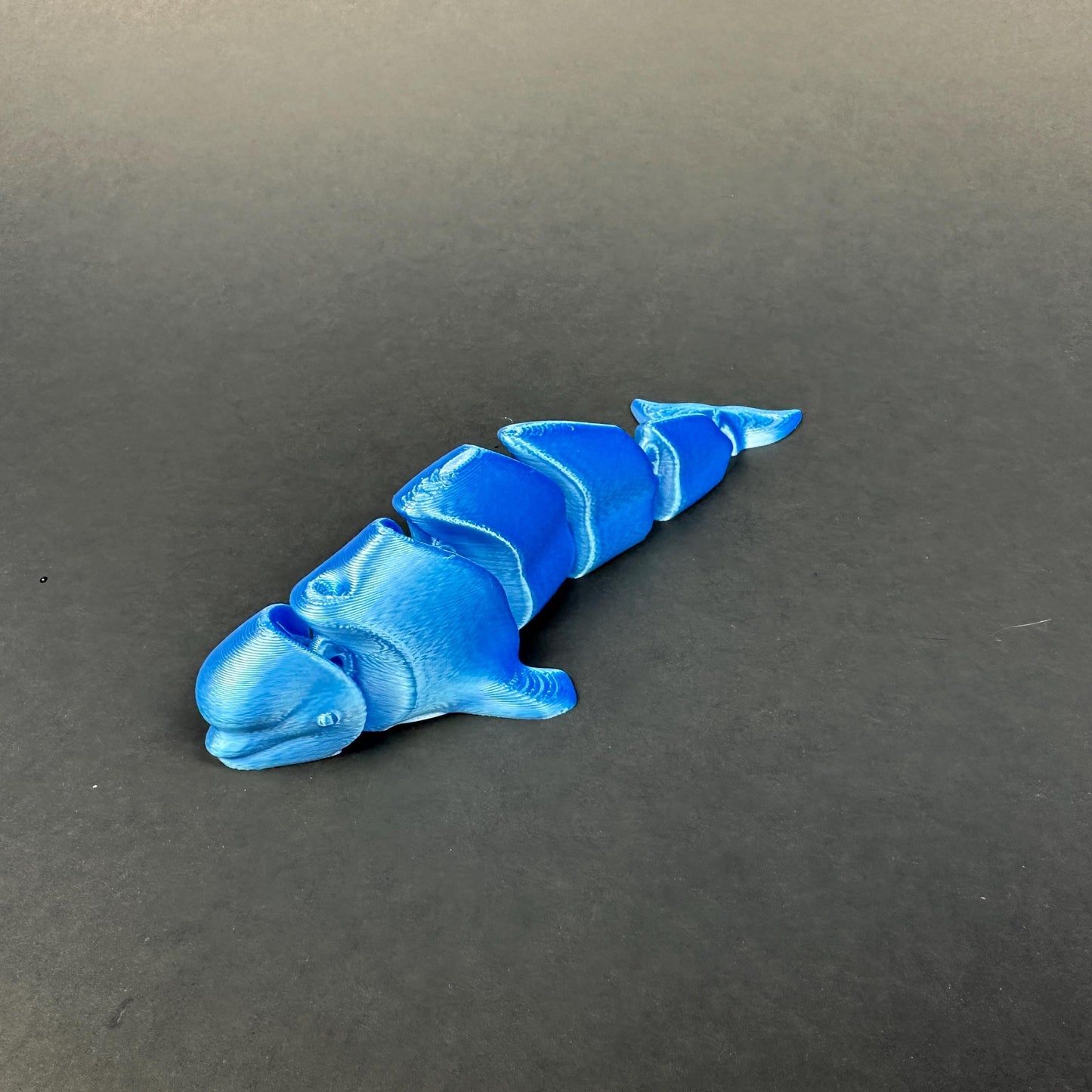 Beluga Whale Figurine – Articulated Ocean Decor | 3D Printed